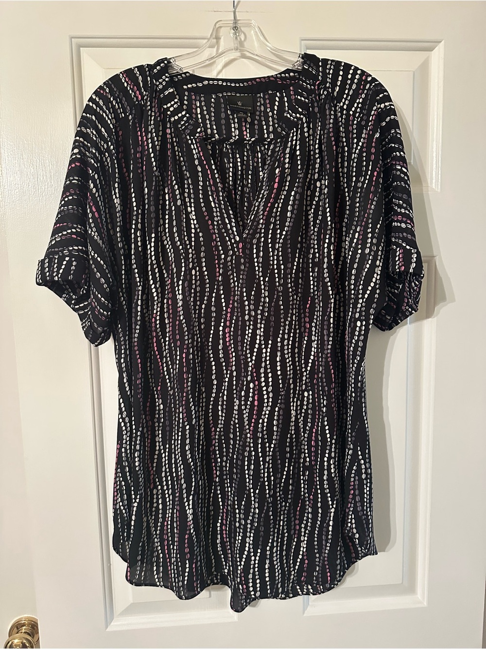 Worthington Black V-Neck Short-Sleeve Blouse with White & Pink Dot Waves